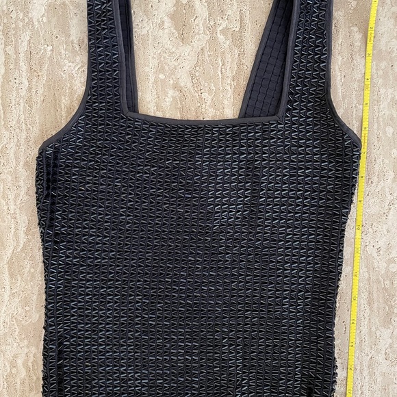 Top - Picture 3 of 5